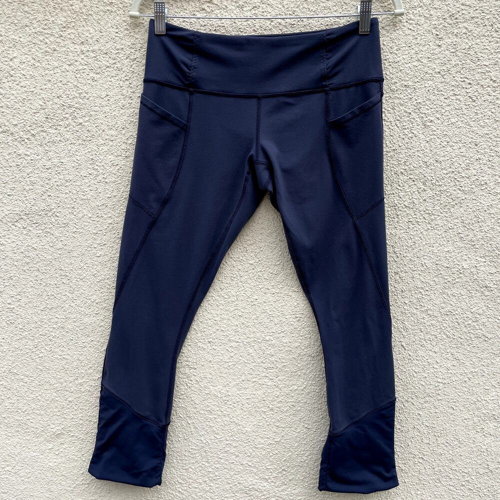 Lululemon Practice Daily Crops Leggings 8 Inkwell Blue